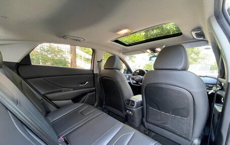 Hyundai Elantra, 2022 год, 1 347 000 рублей, 9 фотография