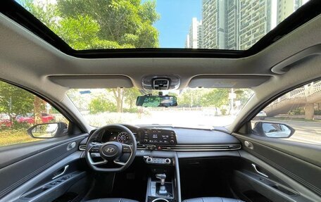 Hyundai Elantra, 2022 год, 1 347 000 рублей, 8 фотография