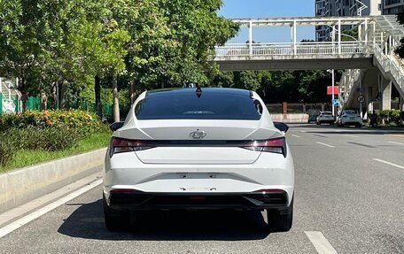 Hyundai Elantra, 2022 год, 1 347 000 рублей, 6 фотография