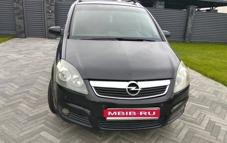 Opel Zafira B, 2007 год, 480 000 рублей, 2 фотография