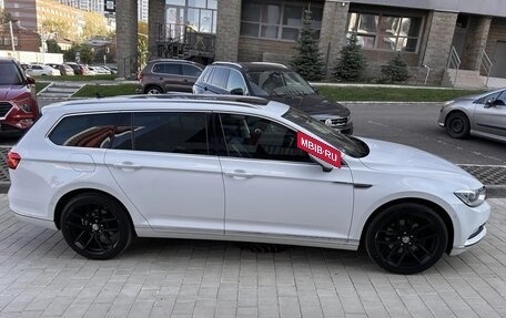 Volkswagen Passat B8 рестайлинг, 2019 год, 2 662 400 рублей, 3 фотография