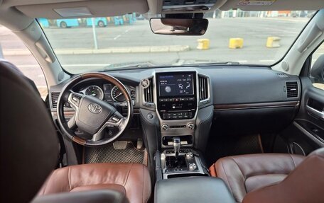 Toyota Land Cruiser 200, 2020 год, 13 000 000 рублей, 14 фотография