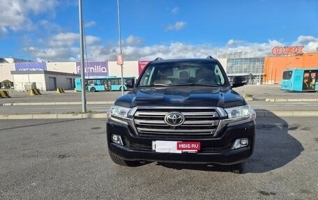 Toyota Land Cruiser 200, 2020 год, 13 000 000 рублей, 33 фотография