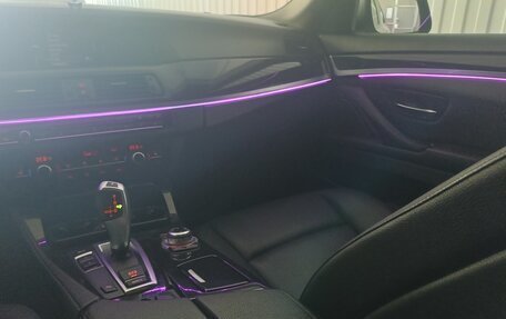 BMW 5 серия, 2012 год, 1 800 000 рублей, 12 фотография