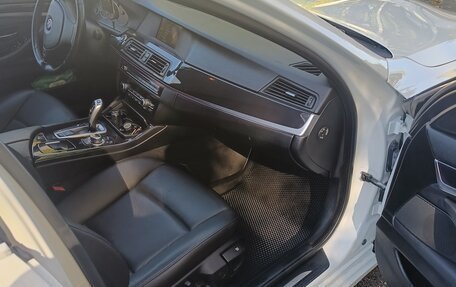 BMW 5 серия, 2012 год, 1 800 000 рублей, 9 фотография