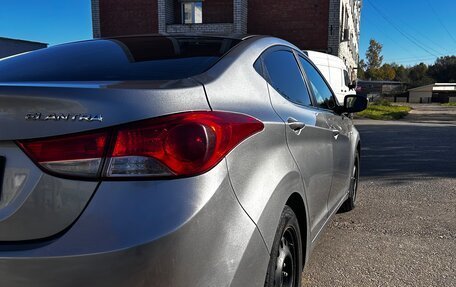 Hyundai Elantra V, 2011 год, 850 000 рублей, 11 фотография