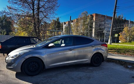 Hyundai Elantra V, 2011 год, 850 000 рублей, 5 фотография