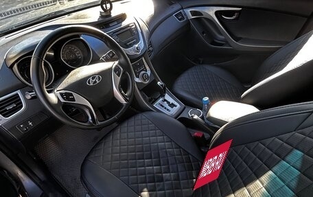 Hyundai Elantra V, 2011 год, 850 000 рублей, 17 фотография