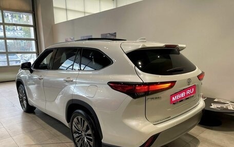 Toyota Highlander, 2026 год, 6 100 000 рублей, 11 фотография