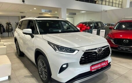 Toyota Highlander, 2026 год, 6 100 000 рублей, 3 фотография