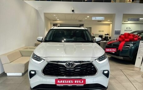 Toyota Highlander, 2026 год, 6 100 000 рублей, 2 фотография