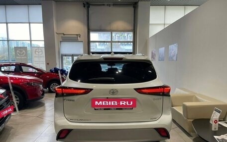 Toyota Highlander, 2026 год, 6 100 000 рублей, 5 фотография