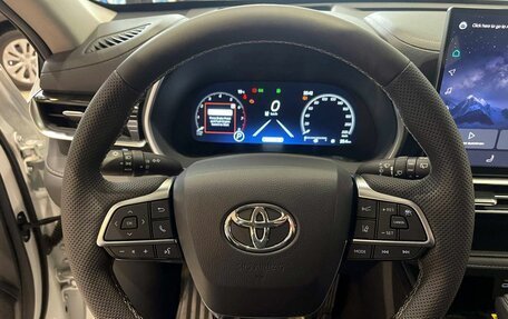 Toyota Highlander, 2026 год, 6 100 000 рублей, 16 фотография