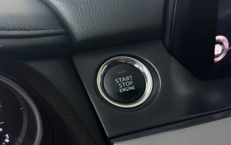 Mazda 6, 2017 год, 1 899 000 рублей, 13 фотография