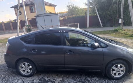 Toyota Prius, 2007 год, 500 000 рублей, 4 фотография