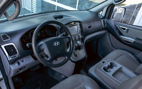 Hyundai Grand Starex Grand Starex I рестайлинг 2, 2010 год, 1 595 000 рублей, 15 фотография