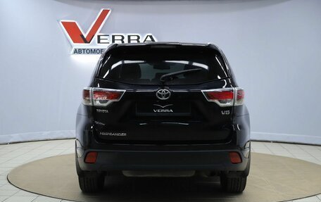 Toyota Highlander III, 2015 год, 2 990 000 рублей, 6 фотография