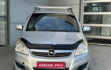 Opel Zafira B, 2010 год, 400 000 рублей, 2 фотография