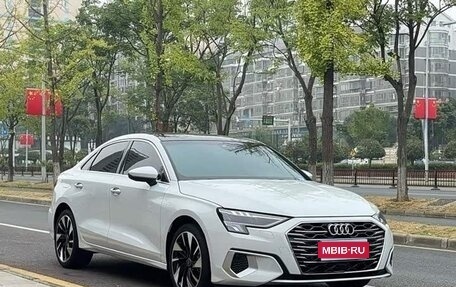 Audi A3, 2022 год, 2 200 000 рублей, 1 фотография