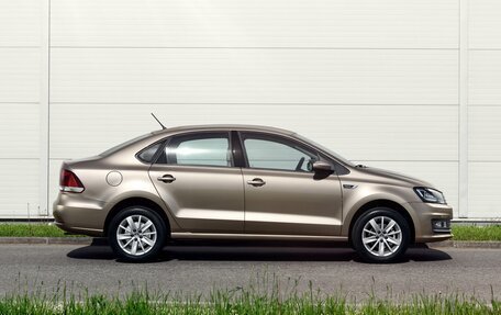 Volkswagen Polo VI (EU Market), 2017 год, 1 029 000 рублей, 2 фотография
