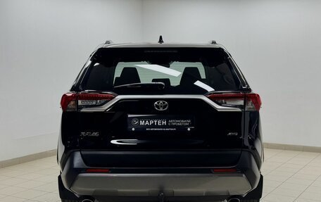 Toyota RAV4, 2021 год, 3 650 000 рублей, 5 фотография