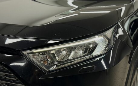 Toyota RAV4, 2021 год, 3 650 000 рублей, 8 фотография