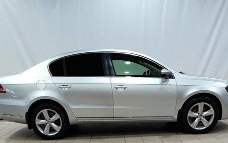 Volkswagen Passat B7, 2012 год, 990 000 рублей, 4 фотография