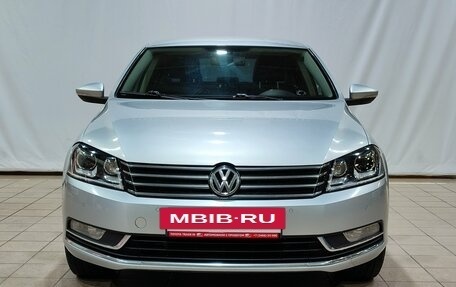 Volkswagen Passat B7, 2012 год, 990 000 рублей, 2 фотография
