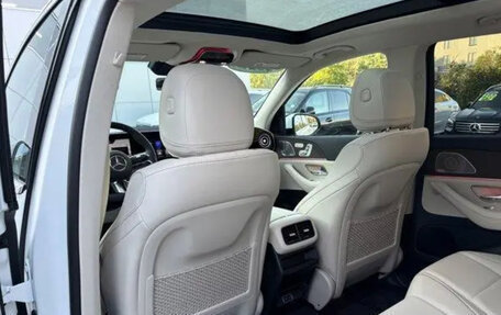 Mercedes-Benz GLE, 2026 год, 15 000 000 рублей, 23 фотография