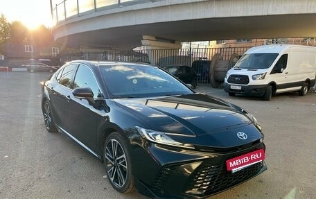 Toyota Camry, 2024 год, 3 600 000 рублей, 3 фотография