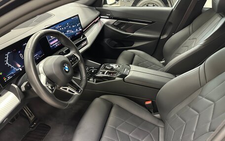 BMW 5 серия, 2023 год, 6 999 000 рублей, 18 фотография