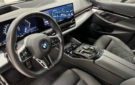 BMW 5 серия, 2023 год, 6 999 000 рублей, 9 фотография