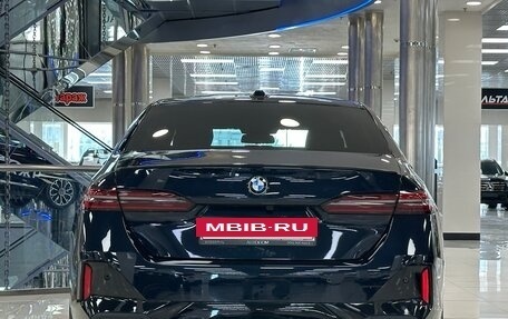 BMW 5 серия, 2023 год, 6 999 000 рублей, 5 фотография