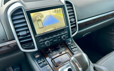 Porsche Cayenne III, 2015 год, 2 930 000 рублей, 15 фотография