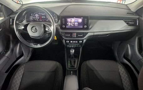 Skoda Rapid II, 2021 год, 1 749 000 рублей, 9 фотография