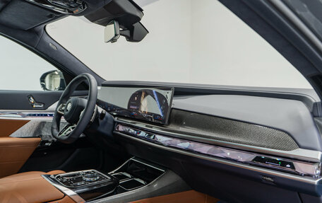 BMW 7 серия, 2025 год, 18 750 000 рублей, 14 фотография