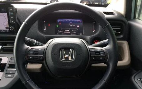 Honda Freed, 2025 год, 1 800 000 рублей, 7 фотография