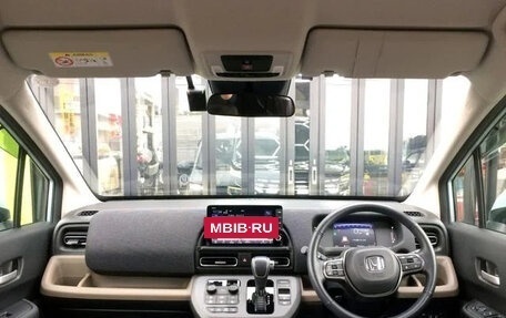 Honda Freed, 2025 год, 1 800 000 рублей, 6 фотография