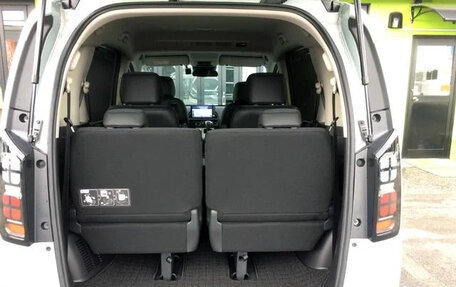 Honda Freed, 2025 год, 1 800 000 рублей, 22 фотография