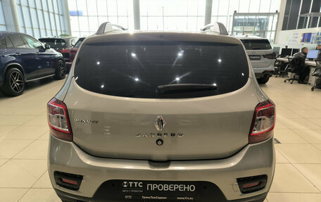 Renault Sandero II рестайлинг, 2017 год, 830 000 рублей, 10 фотография