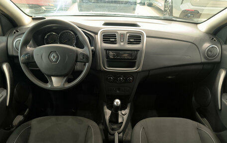 Renault Sandero II рестайлинг, 2017 год, 830 000 рублей, 18 фотография