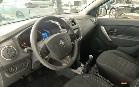 Renault Sandero II рестайлинг, 2017 год, 830 000 рублей, 20 фотография