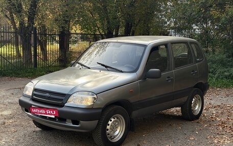 Chevrolet Niva I рестайлинг, 2006 год, 225 000 рублей, 2 фотография