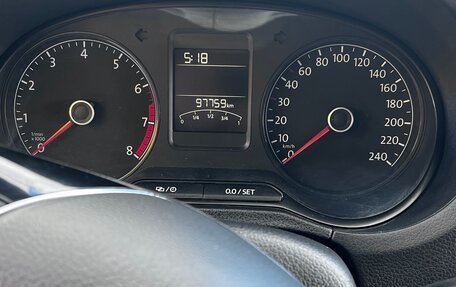 Volkswagen Polo VI (EU Market), 2018 год, 1 300 000 рублей, 28 фотография