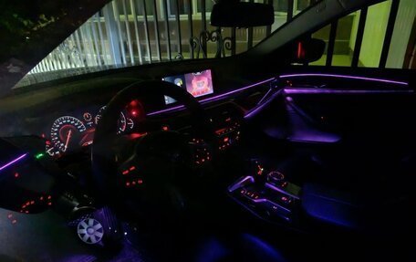 BMW 5 серия, 2018 год, 2 190 000 рублей, 10 фотография