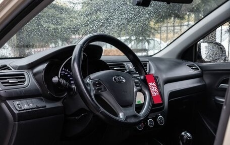 KIA Rio III рестайлинг, 2015 год, 1 085 000 рублей, 19 фотография
