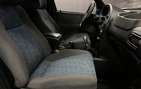 Chevrolet Niva I рестайлинг, 2005 год, 299 999 рублей, 9 фотография