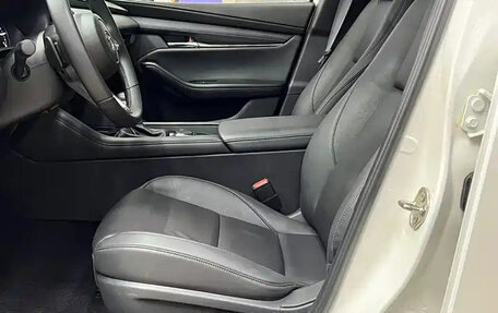 Mazda 3, 2023 год, 1 585 002 рублей, 13 фотография