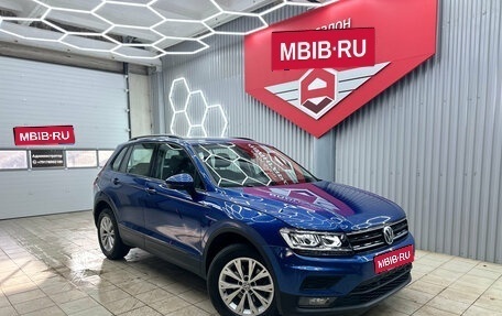 Volkswagen Tiguan II, 2019 год, 2 592 000 рублей, 1 фотография