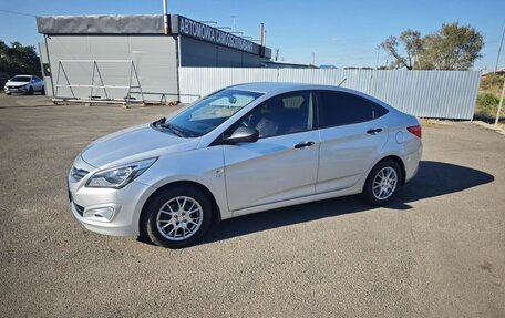 Hyundai Solaris II рестайлинг, 2015 год, 950 000 рублей, 7 фотография